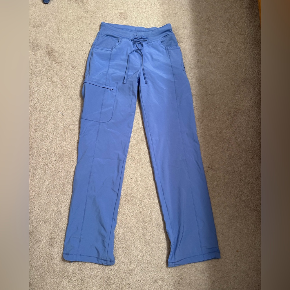 Cherokee Infinity Scrub Pants - Small tall